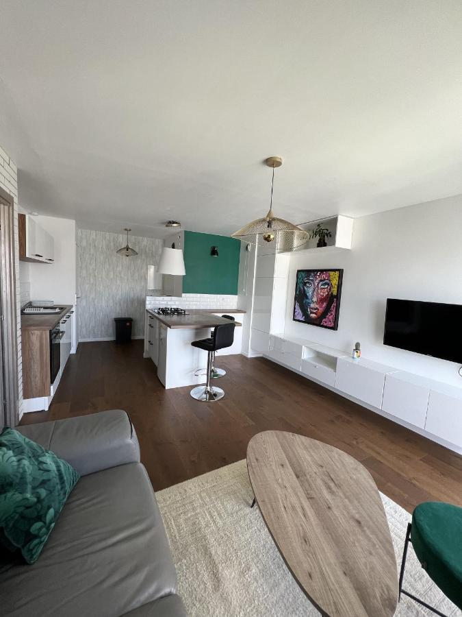Appartement Accueillant, Tres Bien Situe Нант Екстериор снимка