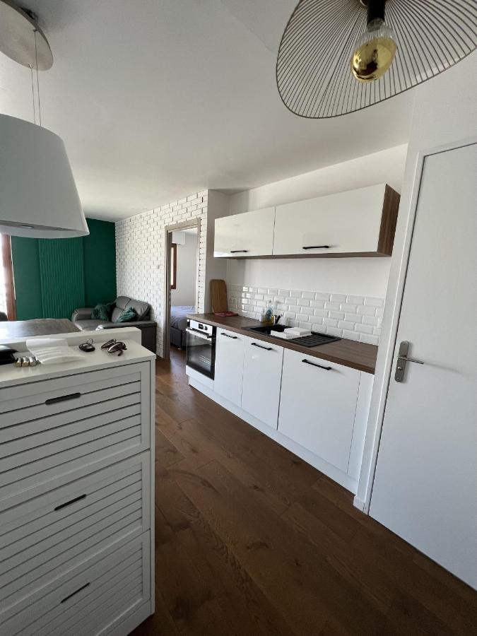 Appartement Accueillant, Tres Bien Situe Нант Екстериор снимка